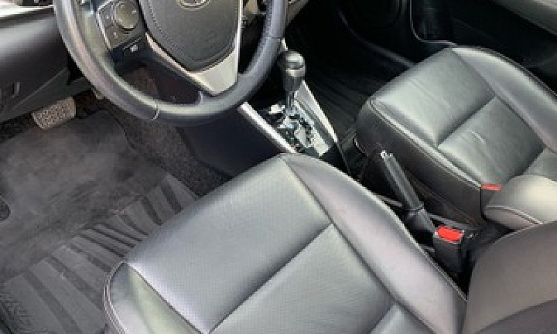 Toyota Yaris Xls 1.5...