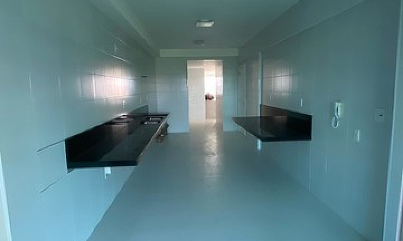 Mansão Terrazo Verde...