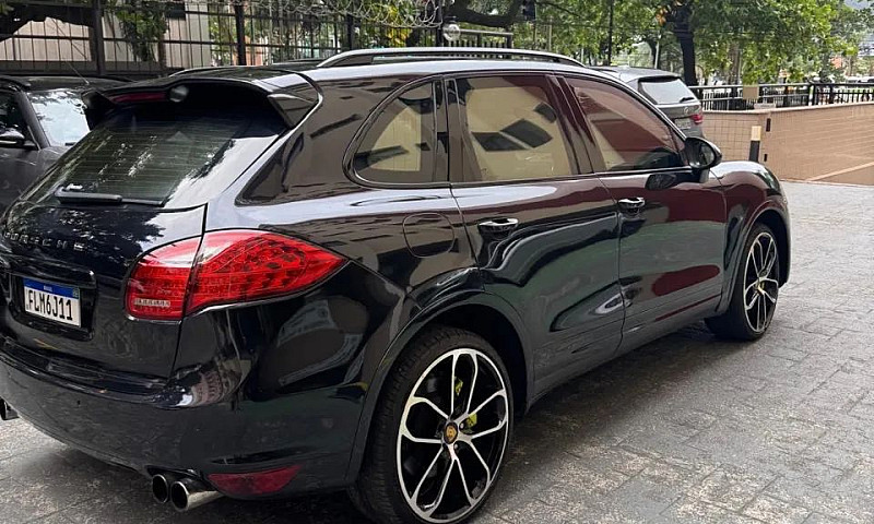 Porsche Cayenne Turb...