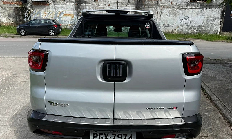 Fiat Toro Volcano 2....