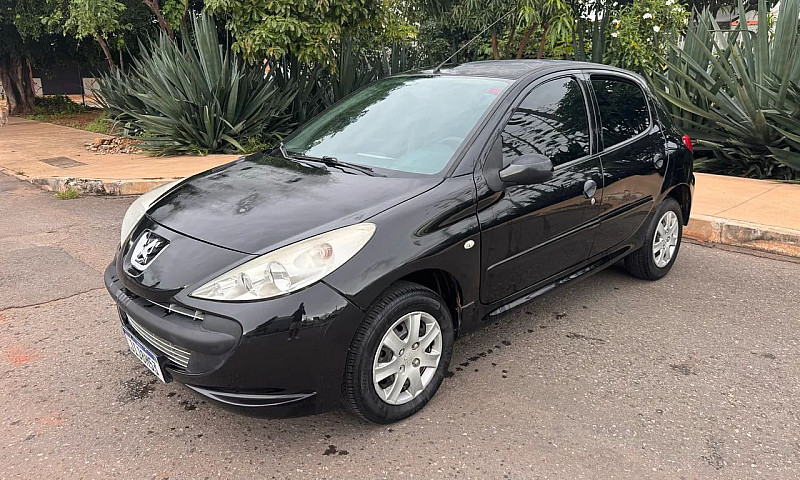 Peugeot 207 Xr 1.4 F...