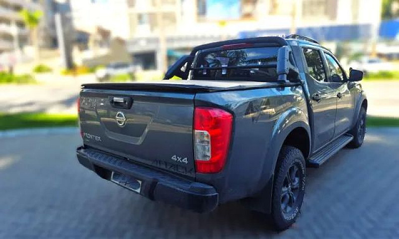Nissan Frontier Atta...