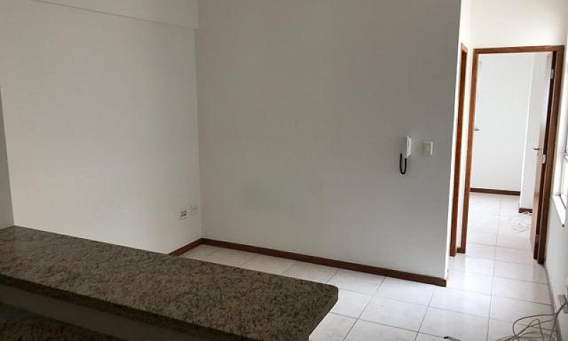 Apartamento Quarto E...