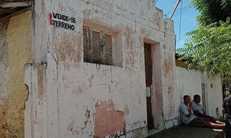 Vendo Duas Casas ...