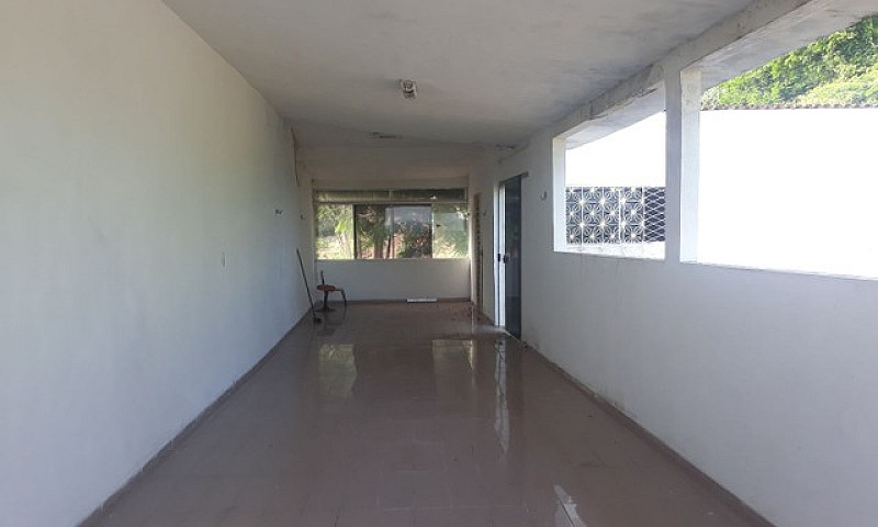 Vende Se Uma Casa  P...