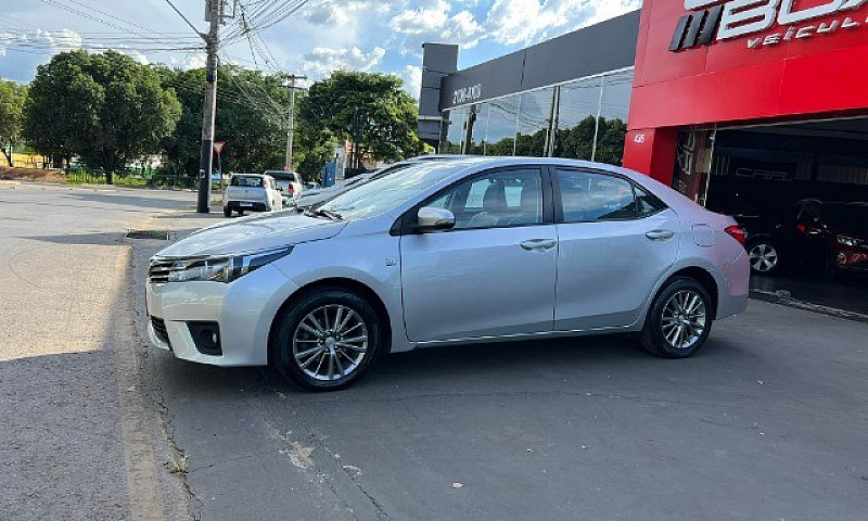 Toyota Corolla Xei 2...