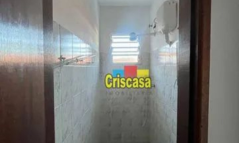 Casa Com 2 Dormitóri...