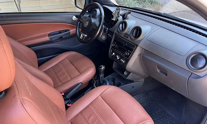 Saveiro Cross Cabine...