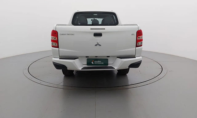 Mitsubishi L200 2.4 ...