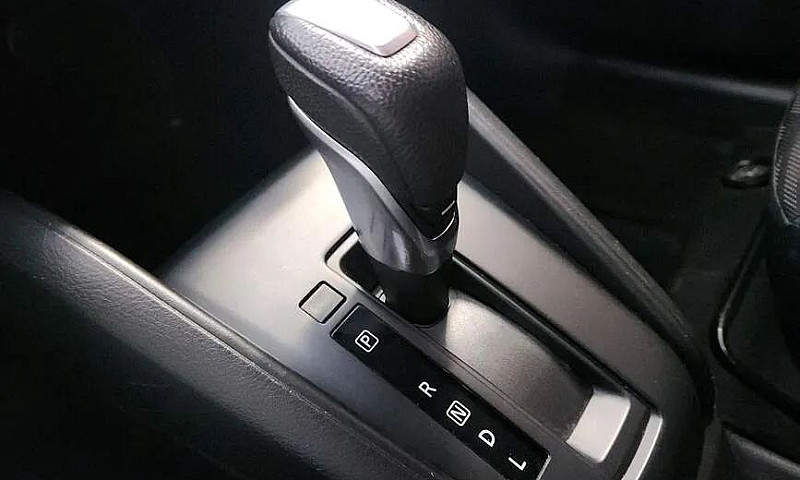 Nissan Kicks Sense 1...