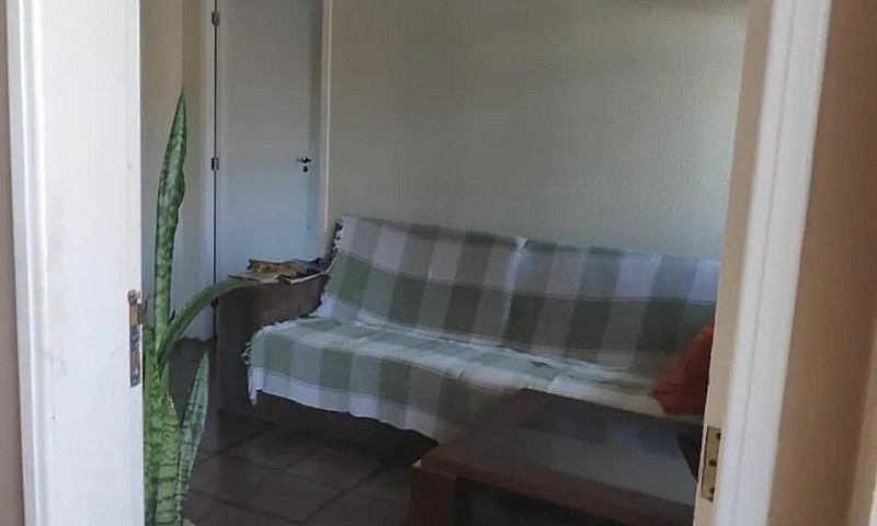 Alugo Quarto Mobilia...