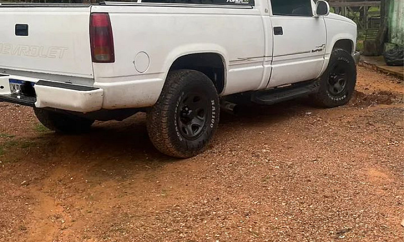 Chevrolet Silverado ...