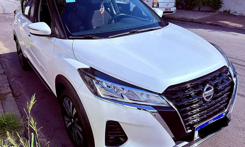 Nissan Kicks Advance...