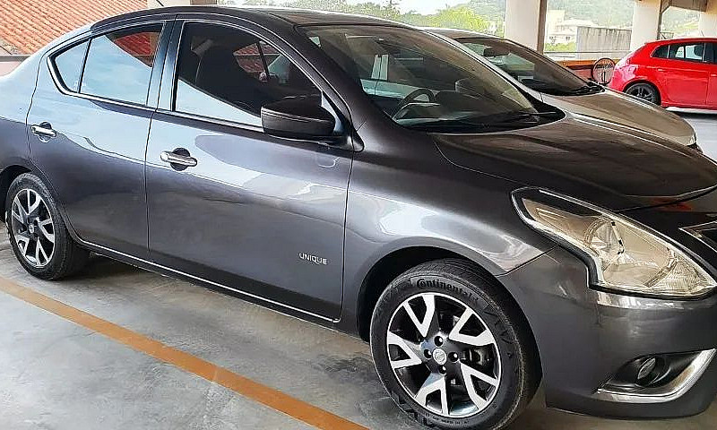 Nissan Versa Unique ...