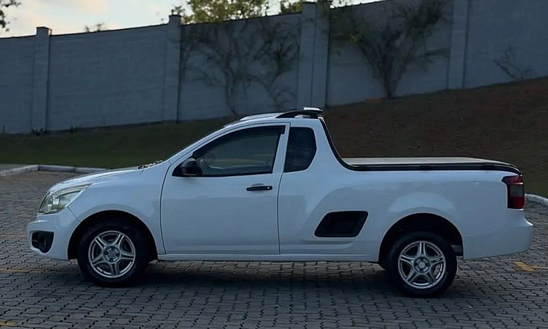 Chevrolet Montana Ls...