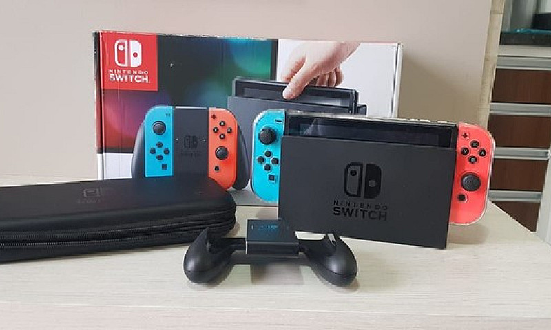 Nintendo Switch - De...