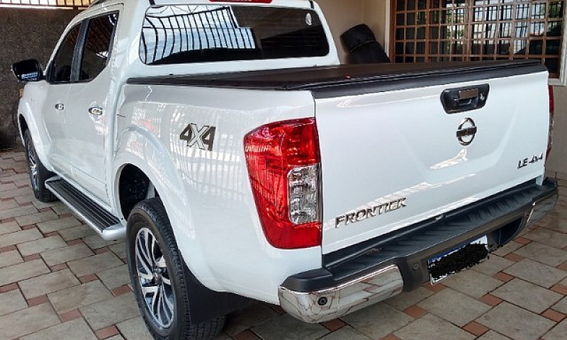 Nissan Frontier Le 2...