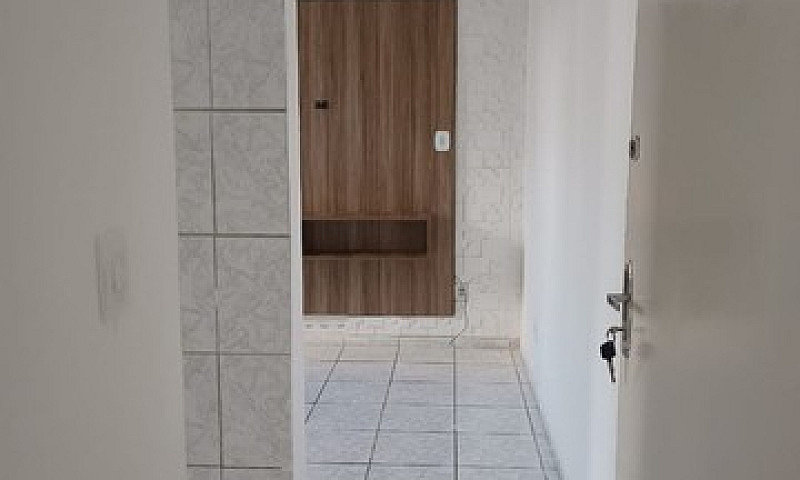 Alugo Apartamento Na...