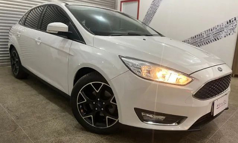 Ford Focus Se Plus 2...