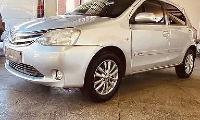 Toyota Etios Xls 1.5...