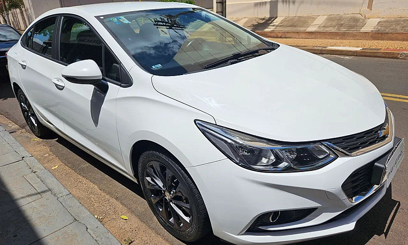 Gm Cruze Sedam Lt 1....