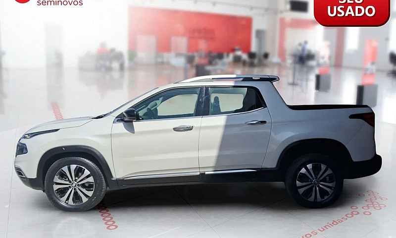 Fiat Toro Volcano 2....