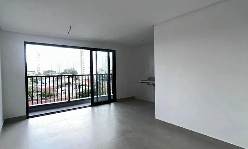 Lake House Residence...