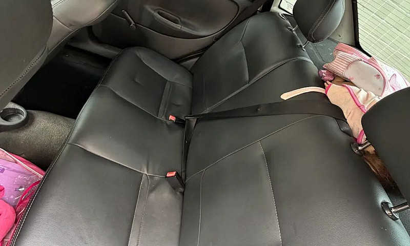 Chevrolet Corsa Sed....