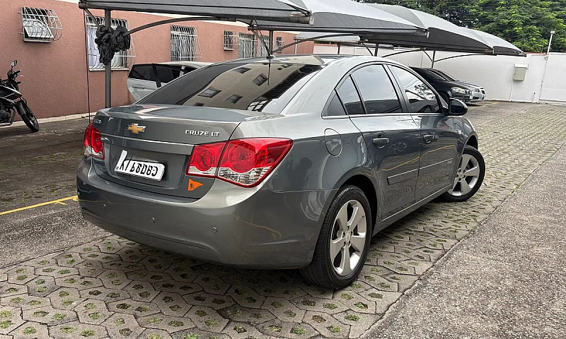 Chevrolet Cruze Lt 1...