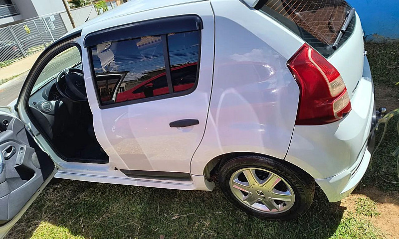 Renault Sandero Expr...