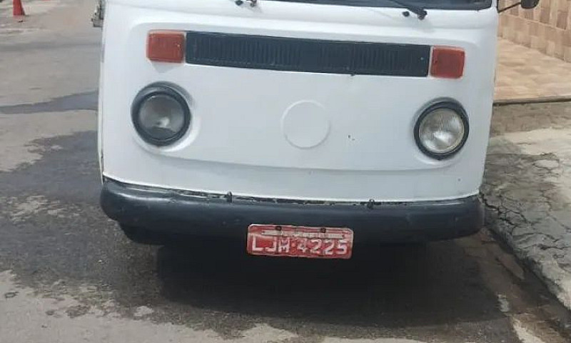 Volkswagen Kombi Pic...