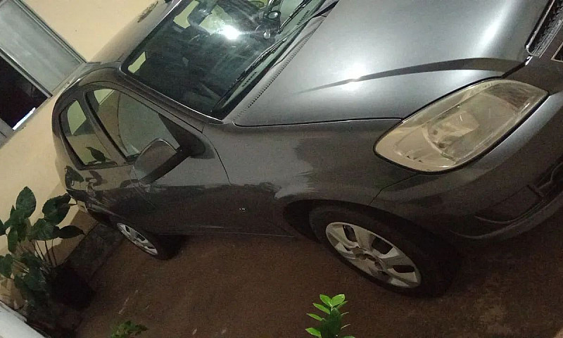 Chevrolet Prisma Sed...