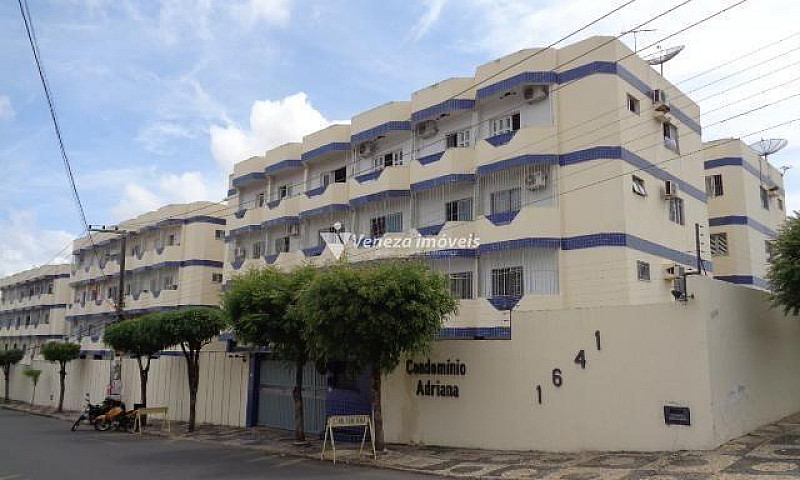 Apartamento Cond. Ad...