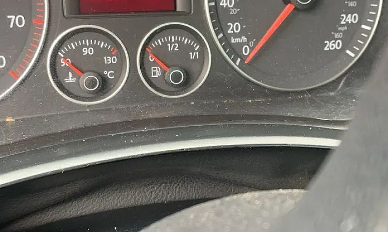 Volkswagen Jetta 2.5...