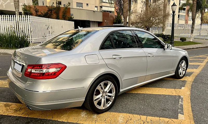 Mercedes-Benz E-350 ...