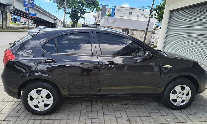 Jac J3 1.4 16V 5P Me...