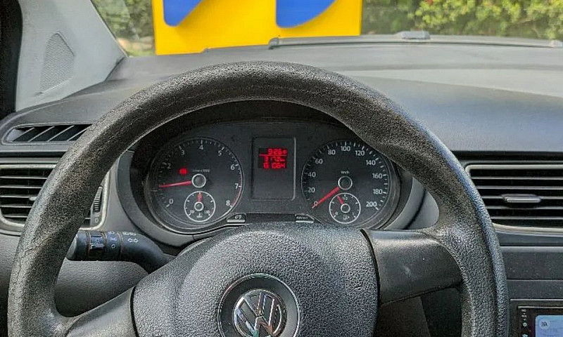 Volkswagen Fox 1.0 M...