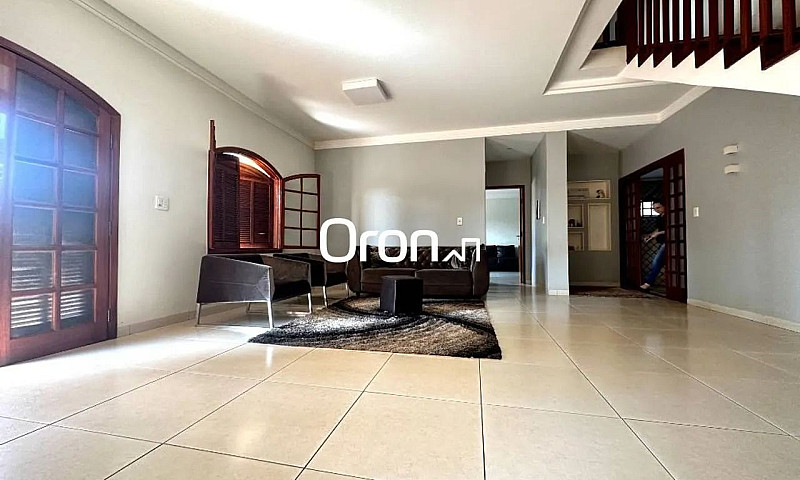 Sobrado À Venda, 626...
