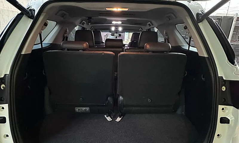 Toyota Hilux Sw4 Srx...