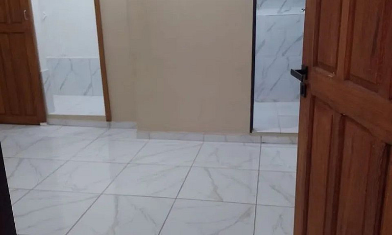 Aluga-Se Apartamento...