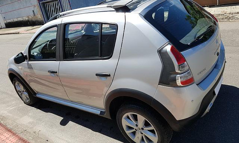 Sandero Stepway 2013...