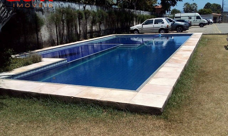 Um Excelente Apartam...