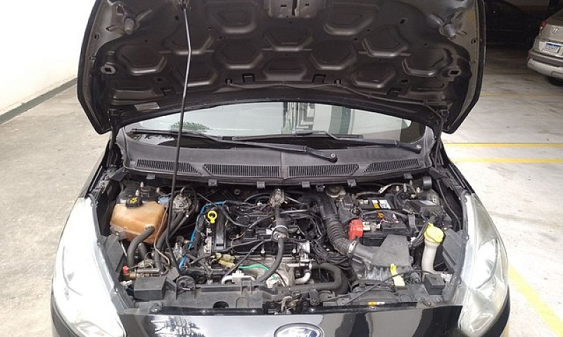 Ford Ka Sedan Comple...