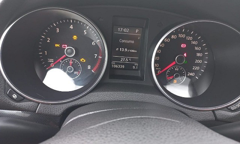 Jetta R-Line 2.5 Var...