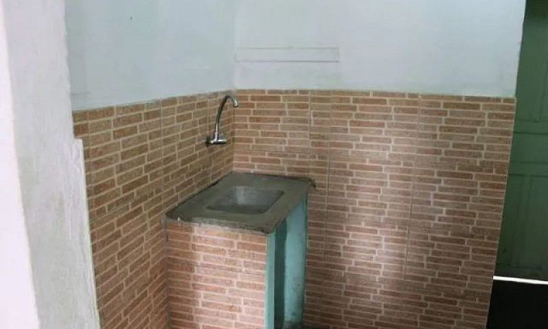 Casa E Kitinetes Em ...