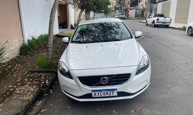 Volvo V40 T3 1.5 Tur...