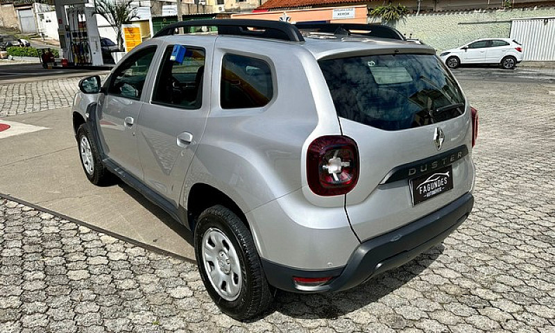Renault Duster Zen 1...