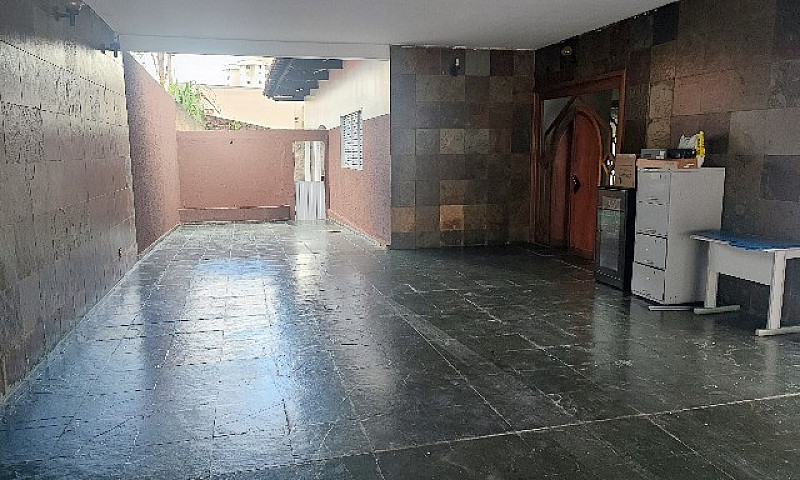 Vendo Casa Comercial...