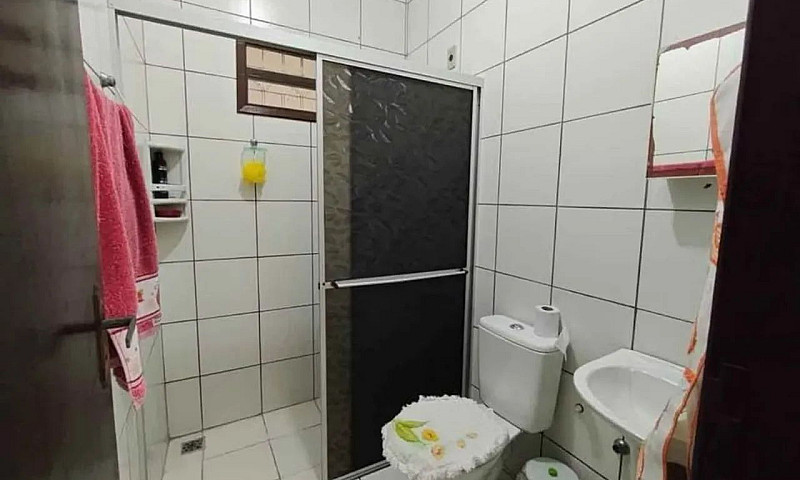 Casa A Venda No Bair...