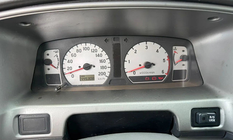 Mitsubishi Pajero Sp...